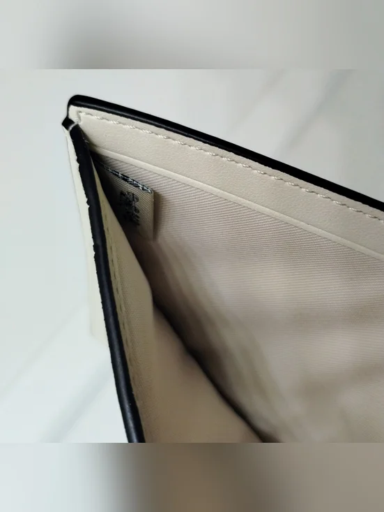 Coach Wallet Star Print NWT - Picture 9 of 10